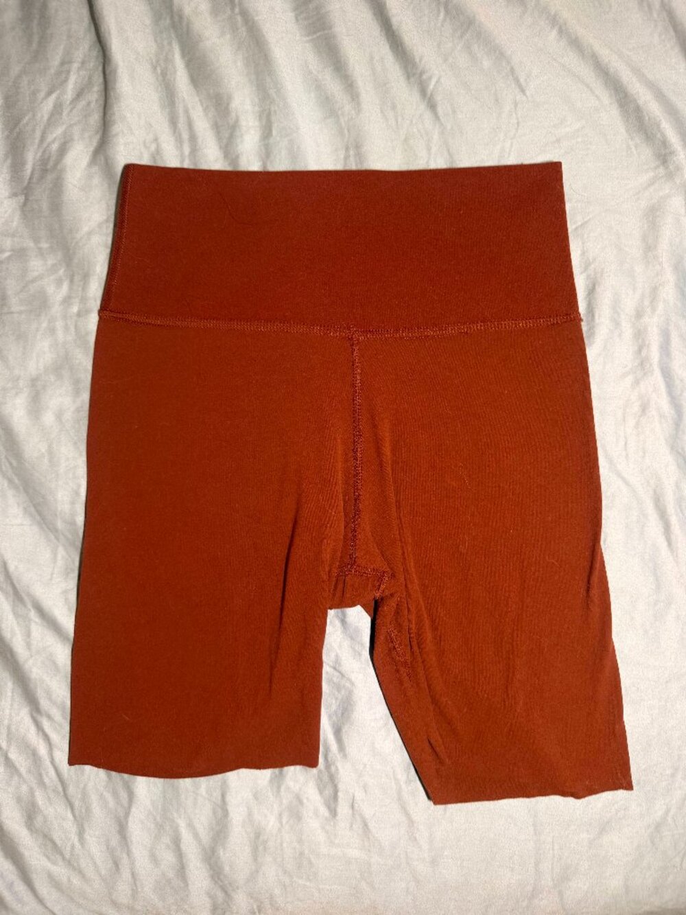 Nike Go Yoga Biker Shorts – Women’s Medium – Athletic Activewear